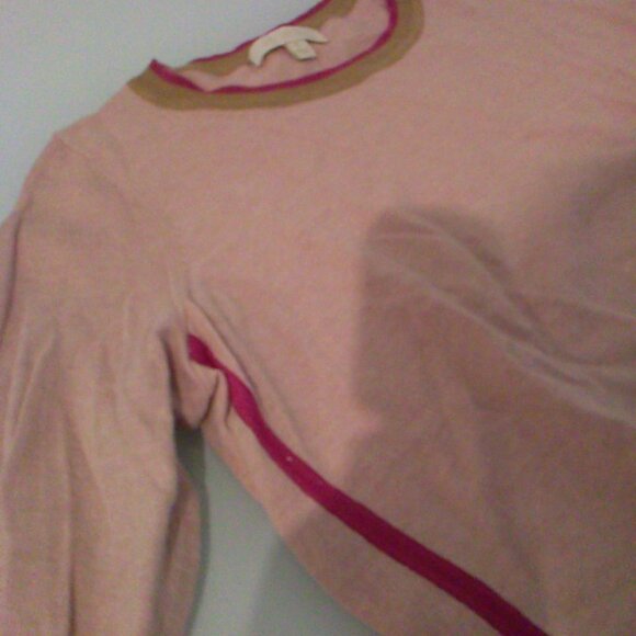 Etcetera women's pink top size small. Runs a bit big, suitable for tall person - Picture 3 of 3